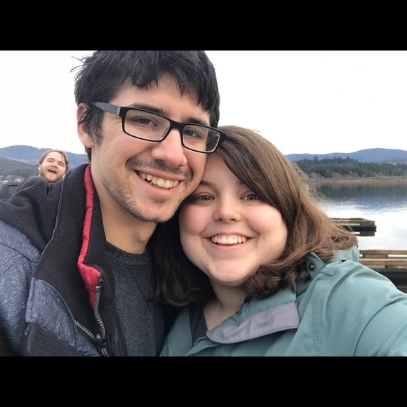 Meet your Posher, Brettany - Picture 1 of 1